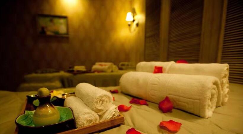 广州高端水疗spa会馆就这样带着清风月静抚慰了光阴悲喜